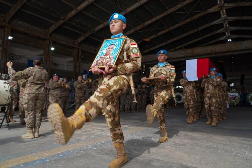 unifil gelar upacara penghormatan terakhir untuk kopda rico pramudia lle kXnd7B